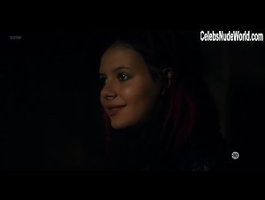 Selma El Mouissi in Simon Werner a disparu... (2010) 2