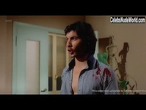 Linda Sini in Operazione Kappa: sparate a vista (1977) 18