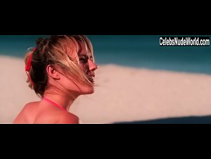 Alyson Walker in Burning Kiss (2018) 12