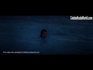 Sara Velazquez in Canibal (2013) 16