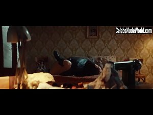 Marie-Ange Casta in Lo spietato (2019) 11