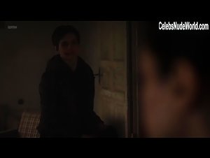 Sara Serraiocco Flasing , boobs in Counterpart (series) (2017) 10