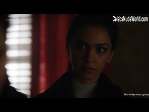 Sara Serraiocco Flasing , boobs in Counterpart (series) (2017) 16