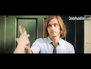 Romy Lauwers boobs , Explicit in Het leven is vurrukkulluk (2018) 3