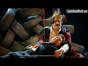 Rikke Leigh in Toast of London (series) (2012) 14