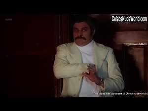 Rikke Leigh in Toast of London (series) (2012) 2
