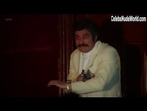 Rikke Leigh in Toast of London (series) (2012) 3