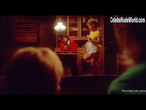 Anita Lamar Blonde , Nipples in Sechs Schwedinnen auf der Alm (1983) 12