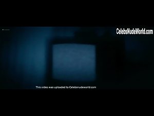 Halle Berry nude, butt scene in Kings (2017) 17
