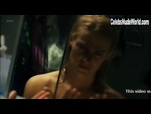 Pirjo Lonka in Ylikavely (2008) 8