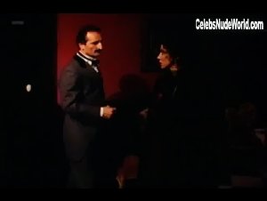 Pemi Zouni nude , boobs scene  in Apousies (1987) 6
