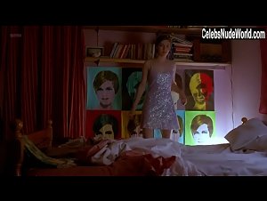 Kelly MacDonald in Trainspotting (1996) 5