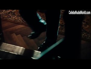 Paula Beer in Werk ohne Autor (2018) 6