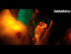 Alyson Bath in Altered Carbon (series) (2018) 2