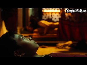 Jesi Le Rae in Here and Now (series) (2018) 16
