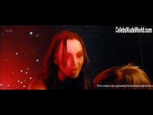 Eloise Dale in Welcome to Curiosity (2018) 11