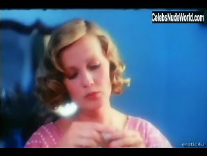 Fanny Bastien in Tendres cousines (1980) 15