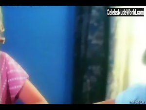 Fanny Bastien in Tendres cousines (1980) 16