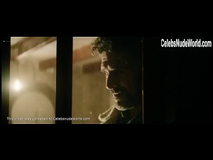 Nesrin Cavadzade in El desentierro (2018) 20