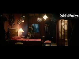 Nesrin Cavadzade in El desentierro (2018) 7