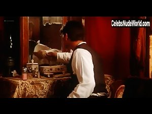 Catherine Ohotnikoff in Malamore (1982) 17