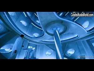 Kristin Lehman outdoor , Explicit in Altered Carbon (series) (2018) 18