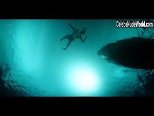 Kristin Lehman outdoor , Explicit in Altered Carbon (series) (2018) 5
