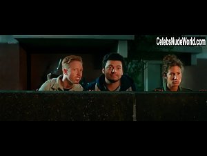 Mona Walravens in Gangsterdam (2017) 3