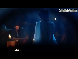 Chiara Centioni in Medici: Masters of Florence (series) (2016) 5