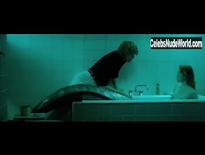 Magdalena Cielecka in Corki dancingu (2015) 12