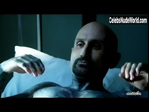 Ariauna Albright in Femme Fatales (series) (2011) 2