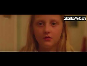 Iben Dorner in Distance (short) (2016) 11