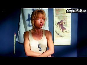 Linnea Quigley in Creepozoids (1987) 10