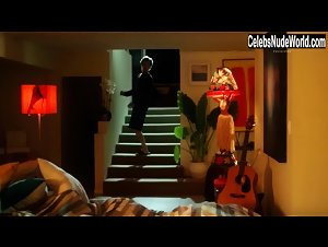 Claudia Salinas in Mantervention (2014) 19