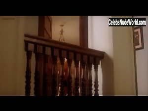 Meg Register in Boxing Helena (1993) 6