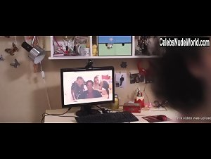 Matilda De Angelis in Youtopia (2018) 12