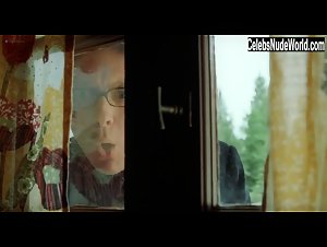 Lara Flynn Boyle in Speaking of Sex (2001) 1