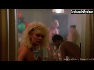 Lori Singer in Trouble in Mind (1985) 11