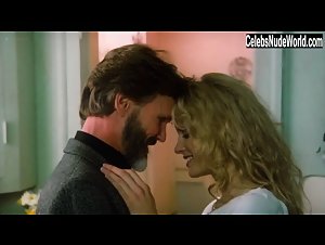 Lori Singer in Trouble in Mind (1985) 15