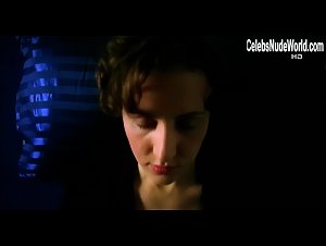 Andrea Sawatzki in Das Experiment (2001) 14