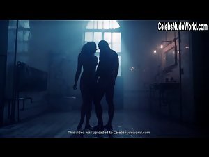 Lucy Aarden Butt , Couple in Death Race 4: Beyond Anarchy (2018) 9