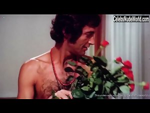 Lucretia Love in L'ossessa (1974) 2