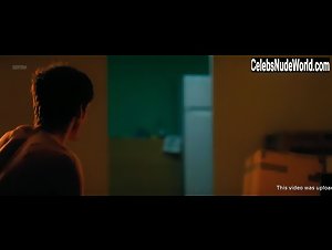 Lucie Lucas nude, boobs scene in Porto (2016) 9