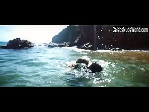 Lucia Delgado in El arbol de la sangre (2018) 13