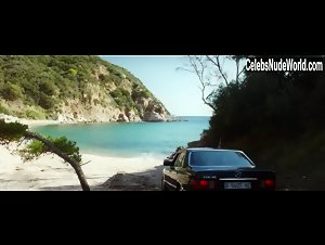 Lucia Delgado in El arbol de la sangre (2018) 5