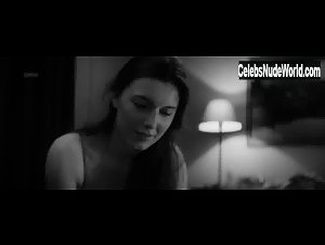 Louise Chevillotte in L'amant d'un jour (2017) 3
