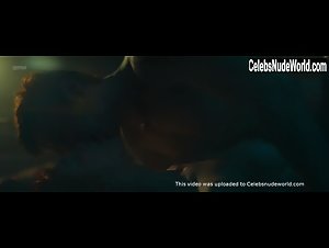 Liz Solari nude, sex scene in Last Man (2018) 11