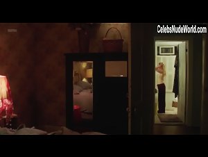 Paula Malcomson in Battlecreek (2017) 17
