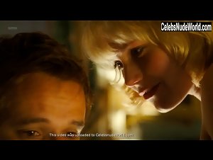 Emma Williams in First Night (2010) 14