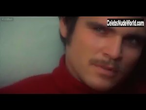Lilli Carati Brunette , Lingerie in Candido erotico (1978) 13